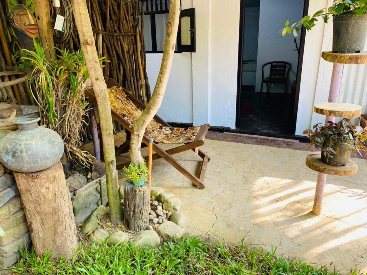 Ekamuthu Homestay Dikwella Ngoại thất bức ảnh